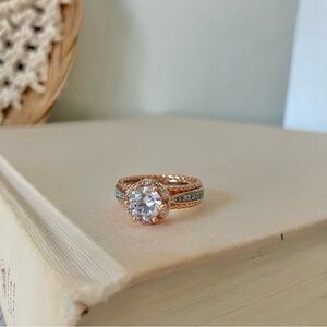 Rosegold Round Halo Silver Ring “Evadne” Promise Engagement Glam Jewelry